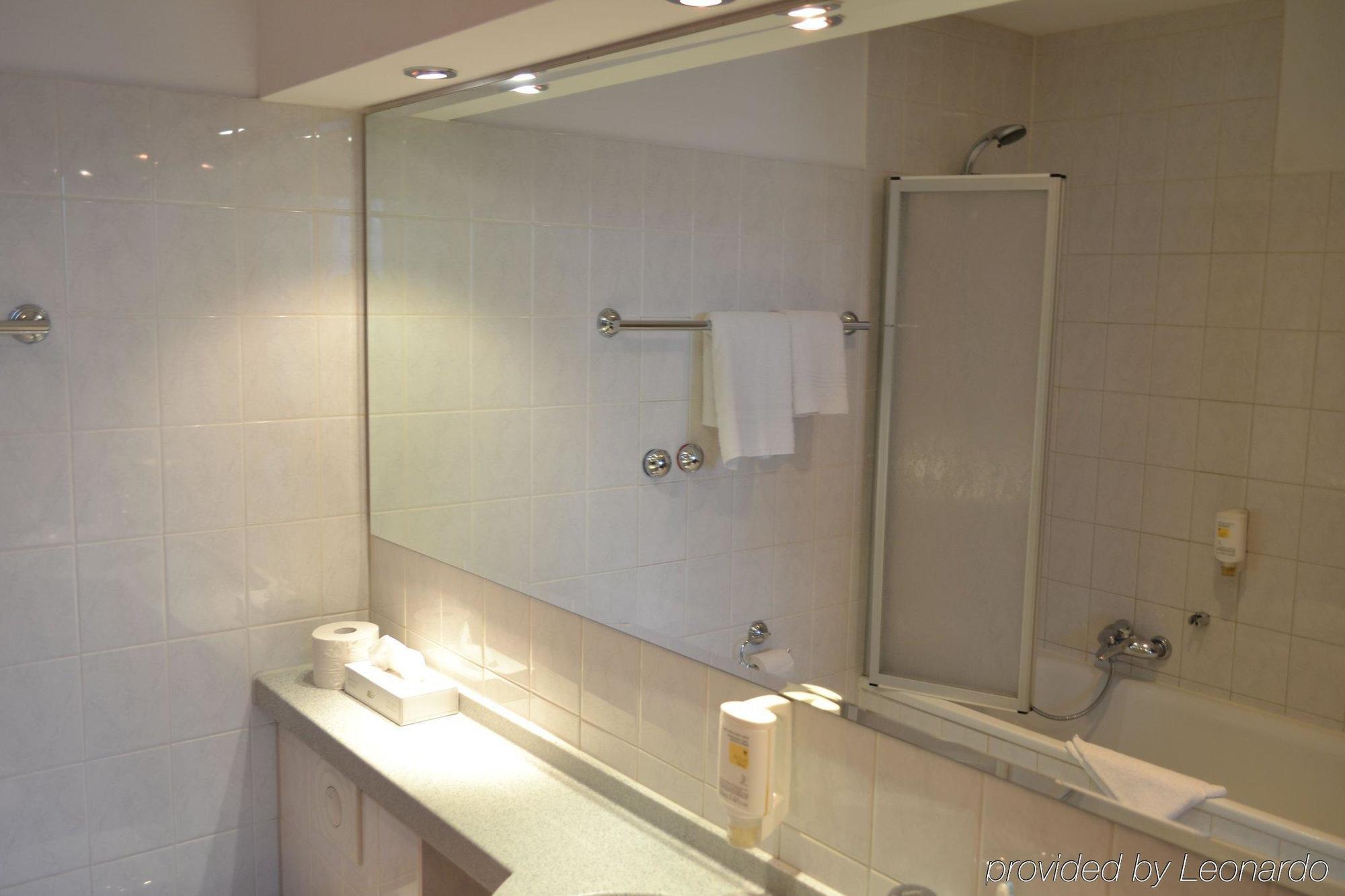 Hotel Grossbeeren Bagian luar foto
